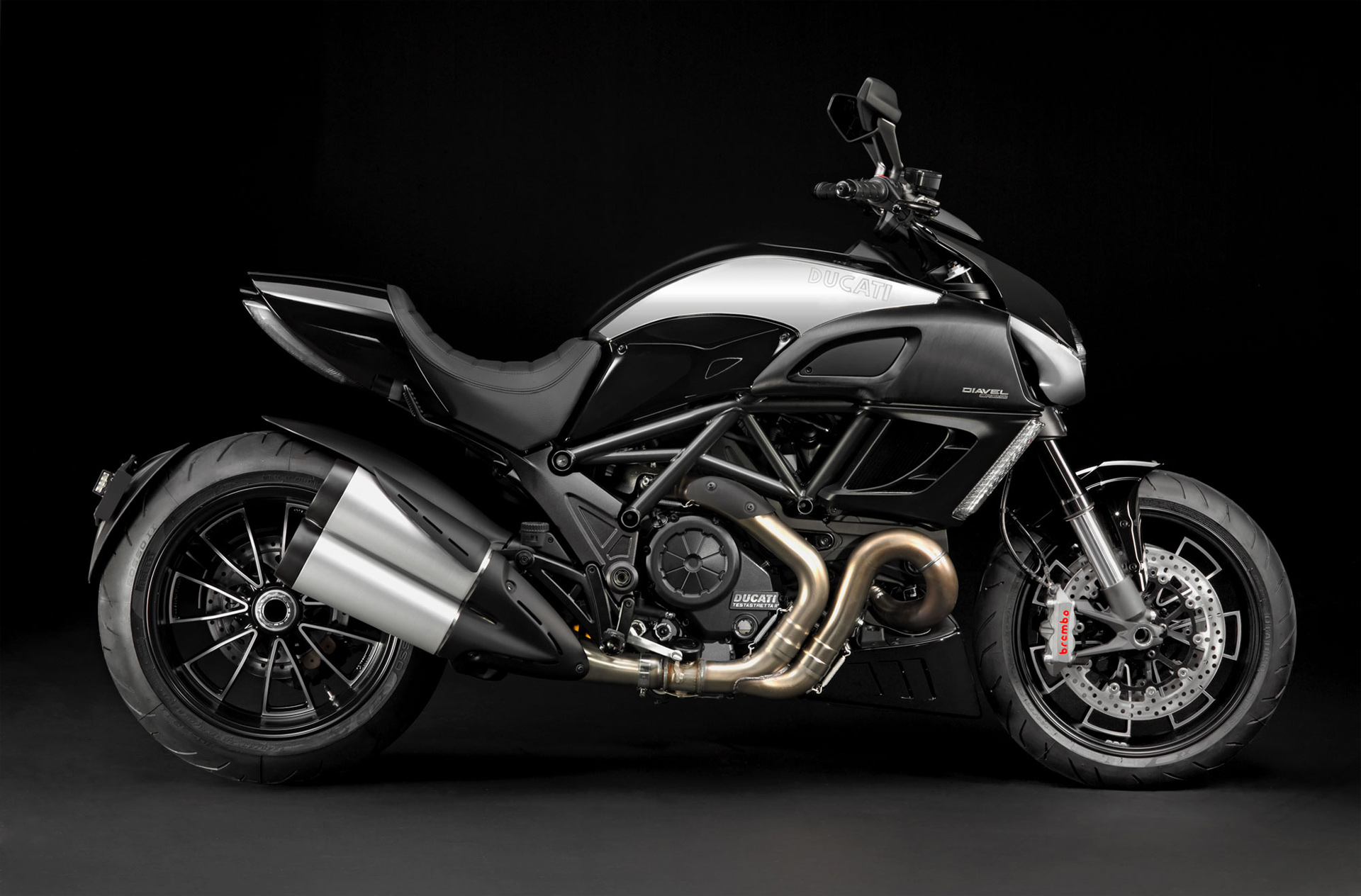 Ducati Diavel Cromo